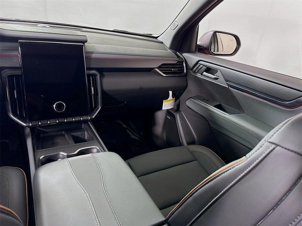 new 2025 GMC Acadia car, priced at $51,685