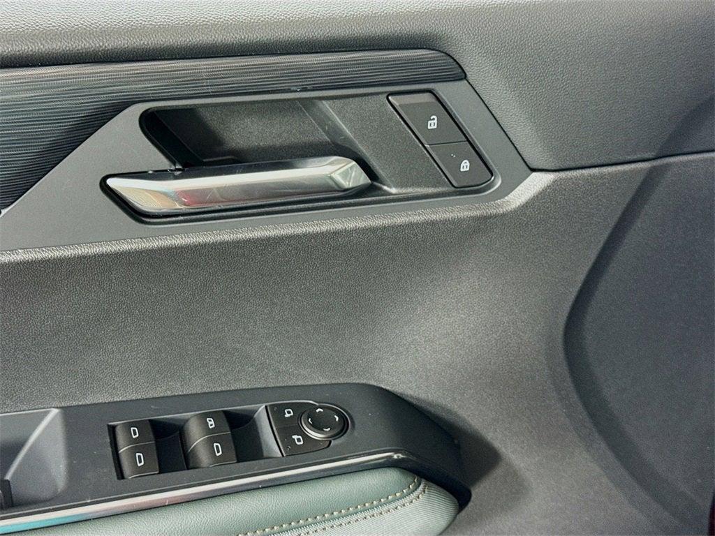 new 2025 GMC Acadia car, priced at $51,685