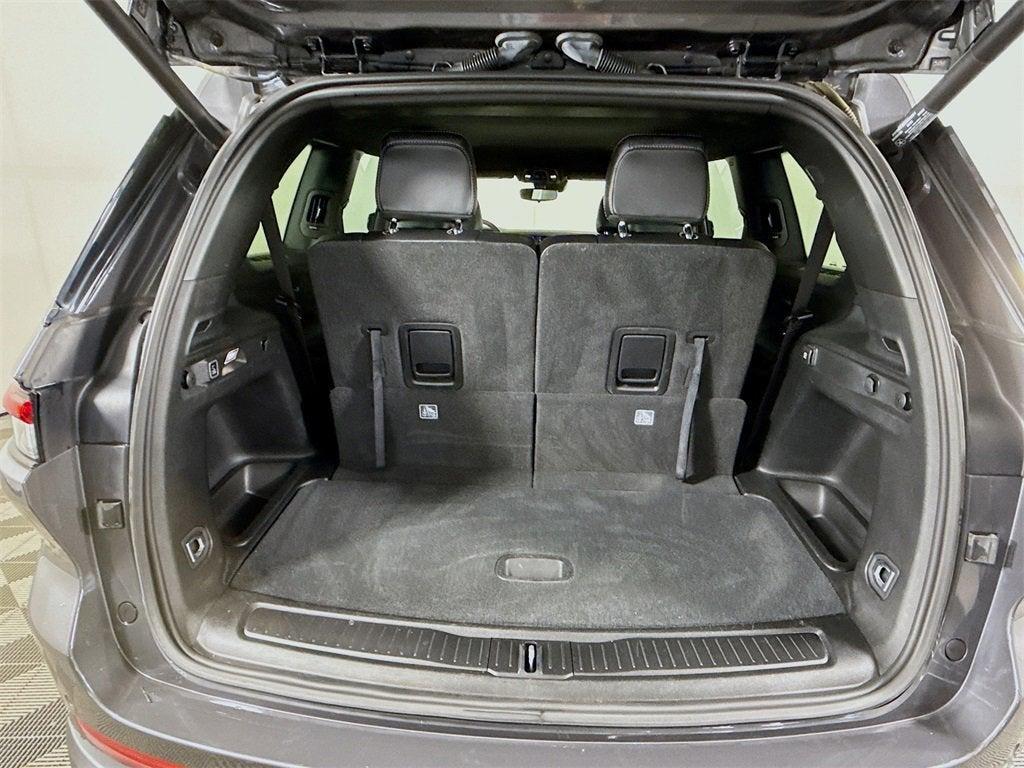 used 2023 Jeep Grand Cherokee L car, priced at $27,997