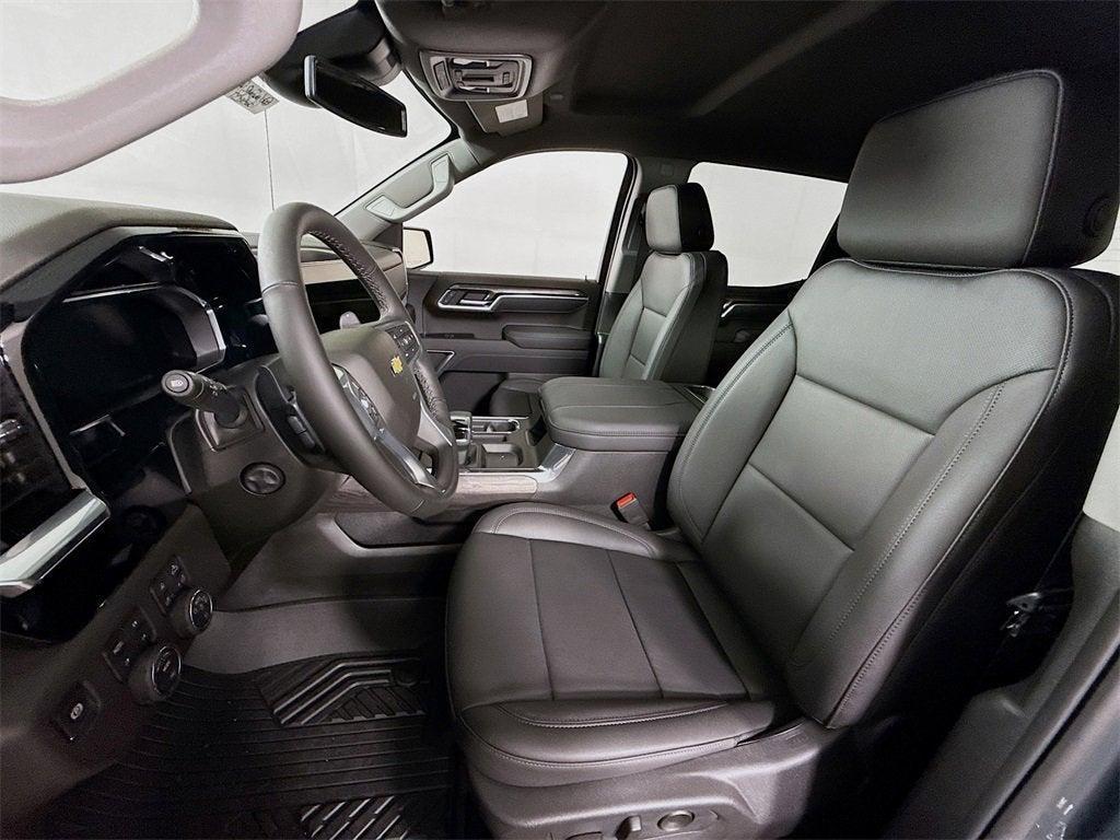 new 2026 Chevrolet Silverado 1500 car, priced at $62,017