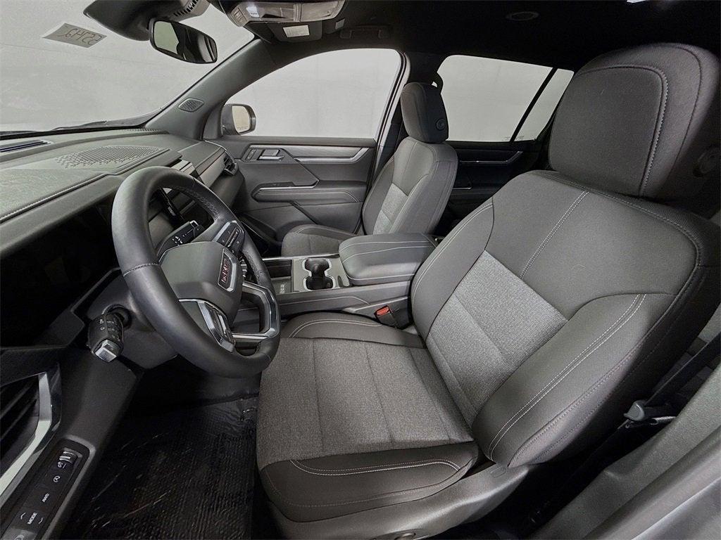 new 2025 GMC Acadia car, priced at $40,569