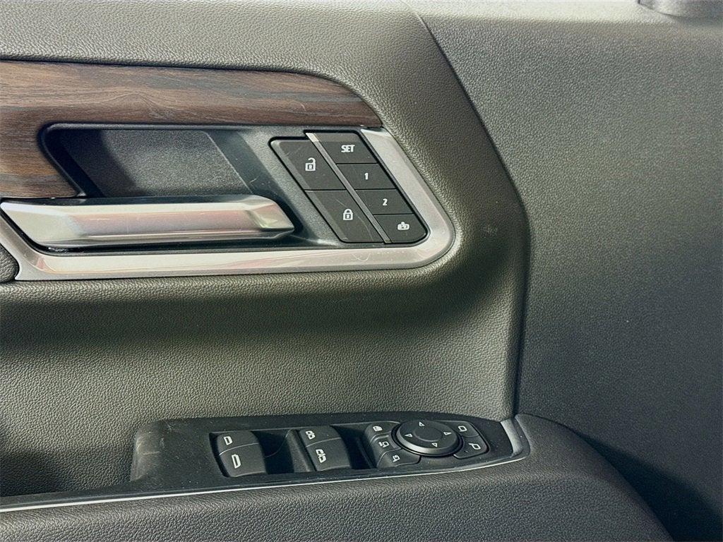 new 2026 GMC Sierra 2500 car, priced at $74,080