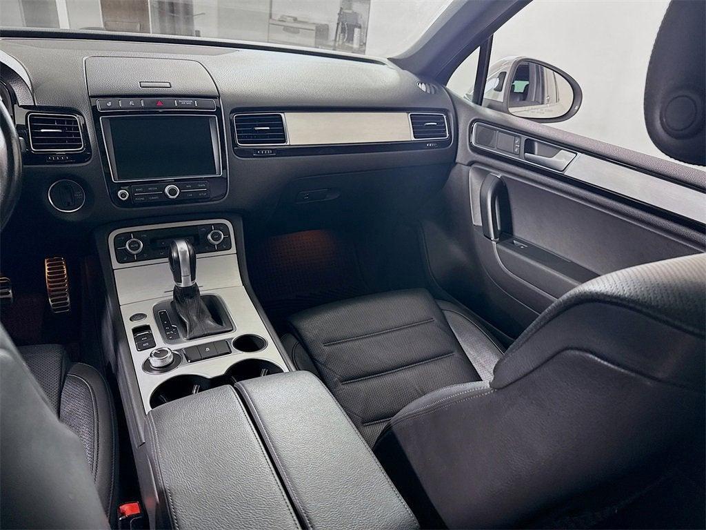 used 2017 Volkswagen Touareg car, priced at $10,997