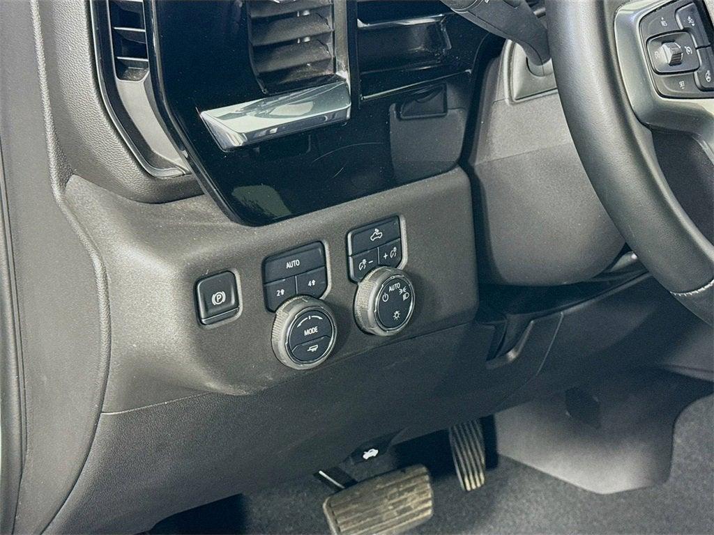 used 2025 Chevrolet Silverado 1500 car, priced at $40,999