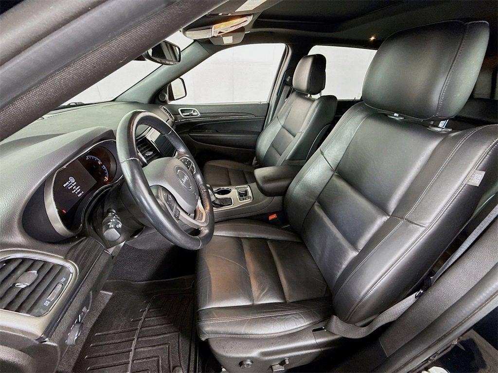 used 2021 Jeep Grand Cherokee car, priced at $23,497