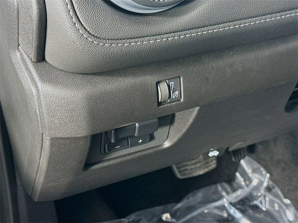 new 2025 Chevrolet Colorado car, priced at $40,954