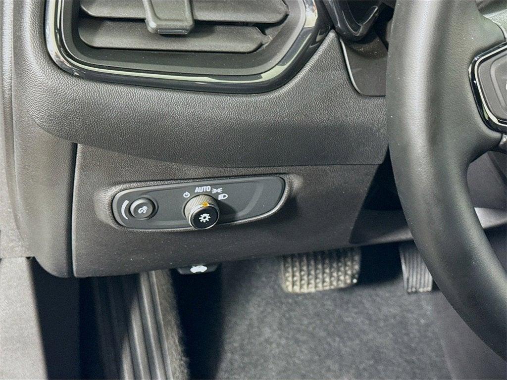 used 2023 Chevrolet Equinox car, priced at $26,997