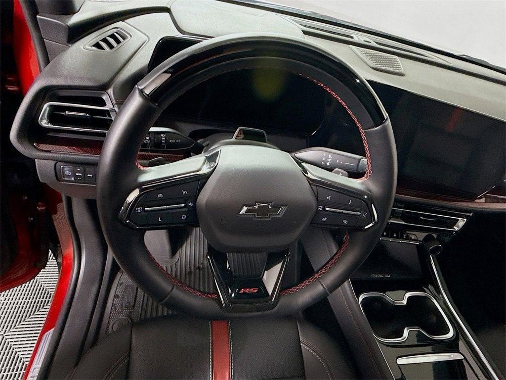 used 2024 Chevrolet Traverse car, priced at $50,997