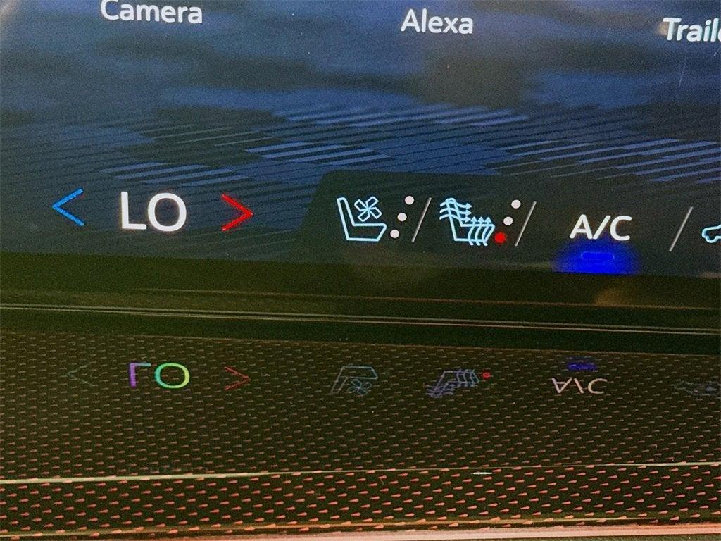 used 2024 Chevrolet Traverse car, priced at $50,997