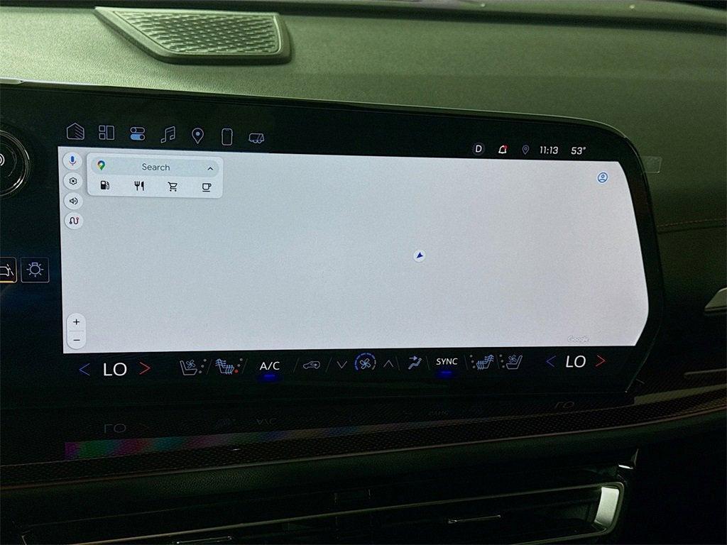 used 2024 Chevrolet Traverse car, priced at $50,997