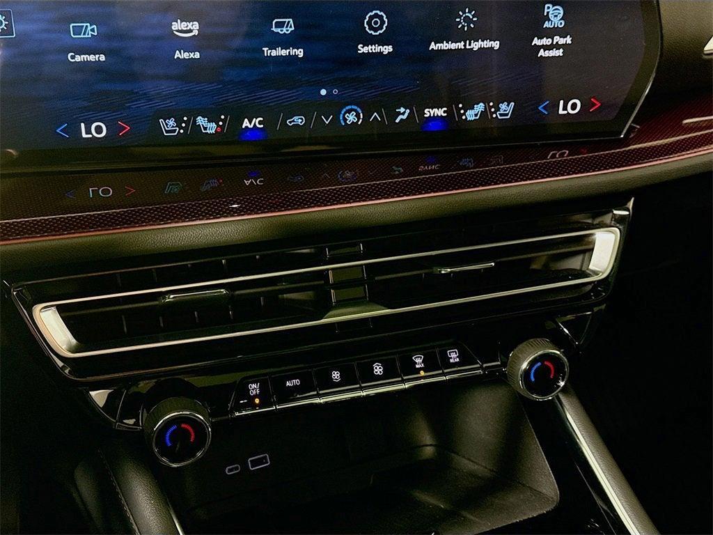 used 2024 Chevrolet Traverse car, priced at $50,997