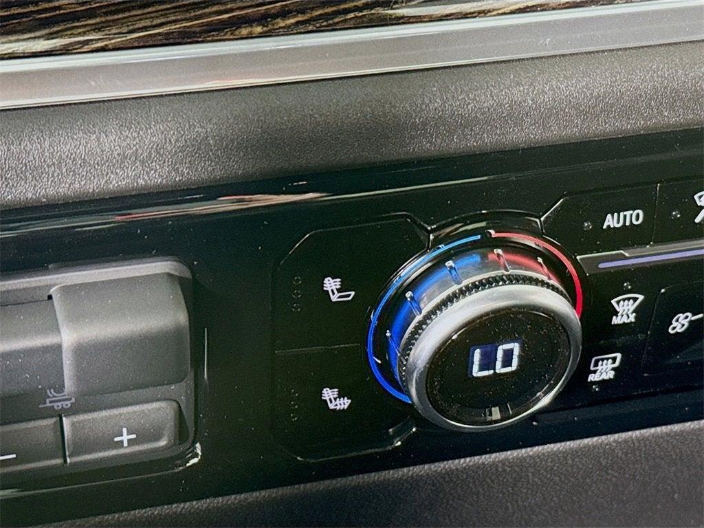 new 2025 GMC Sierra 1500 car, priced at $51,001