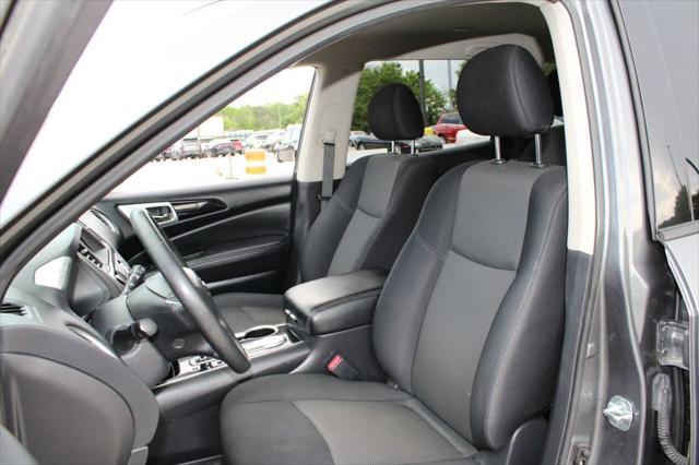 used 2019 Nissan Pathfinder car, priced at $12,995