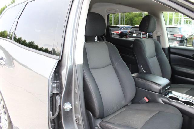 used 2019 Nissan Pathfinder car, priced at $12,995