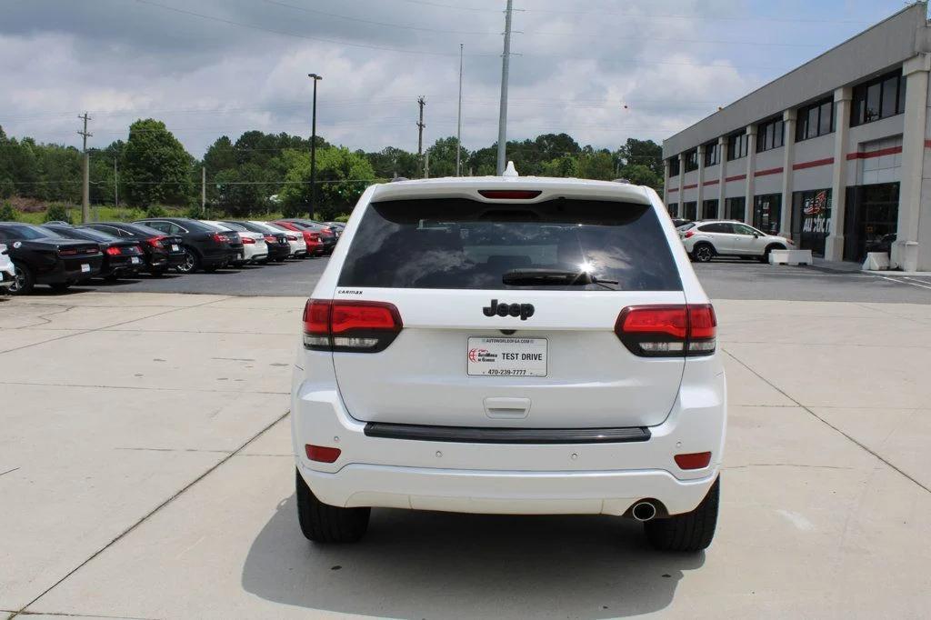 used 2018 Jeep Grand Cherokee car, priced at $13,295