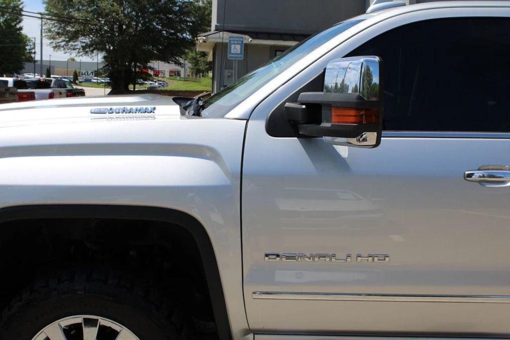 used 2018 GMC Sierra 2500 car, priced at $37,995