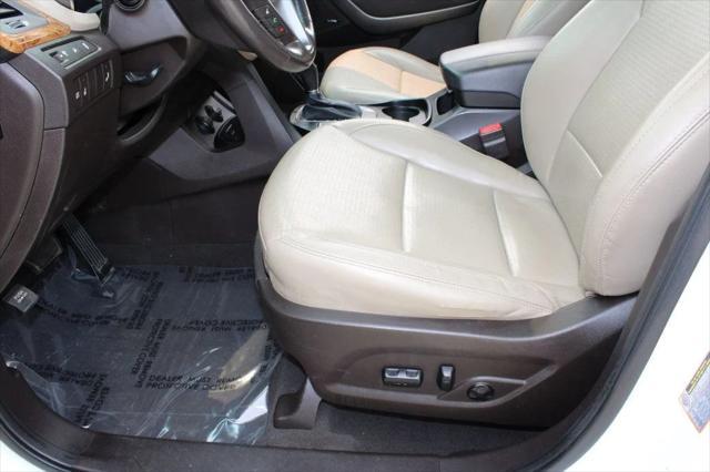 used 2015 Hyundai Santa Fe Sport car, priced at $10,995
