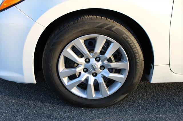 used 2016 Nissan Altima car, priced at $9,495