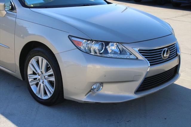 used 2014 Lexus ES 350 car, priced at $14,895