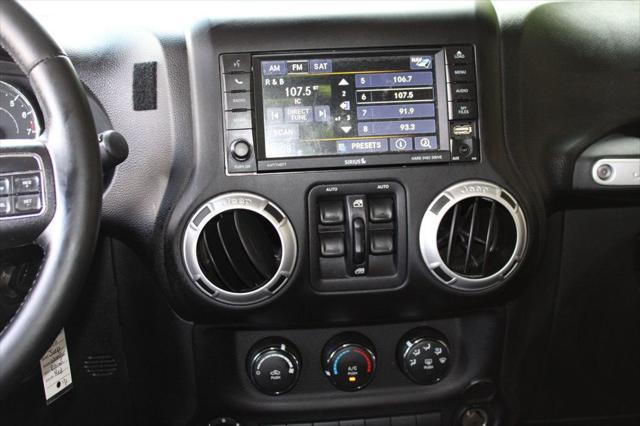 used 2015 Jeep Wrangler Unlimited car, priced at $22,995