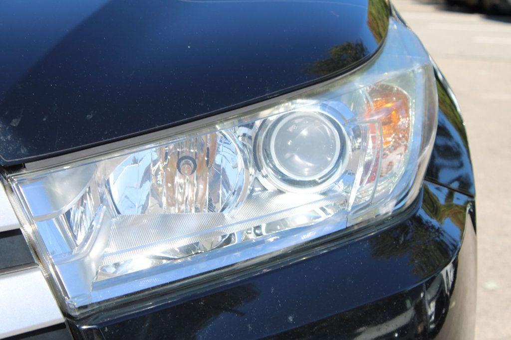 used 2018 Toyota Highlander car, priced at $19,695