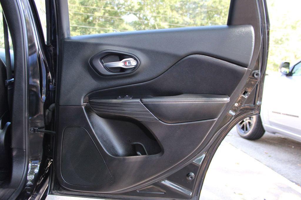 used 2015 Jeep Cherokee car, priced at $9,450