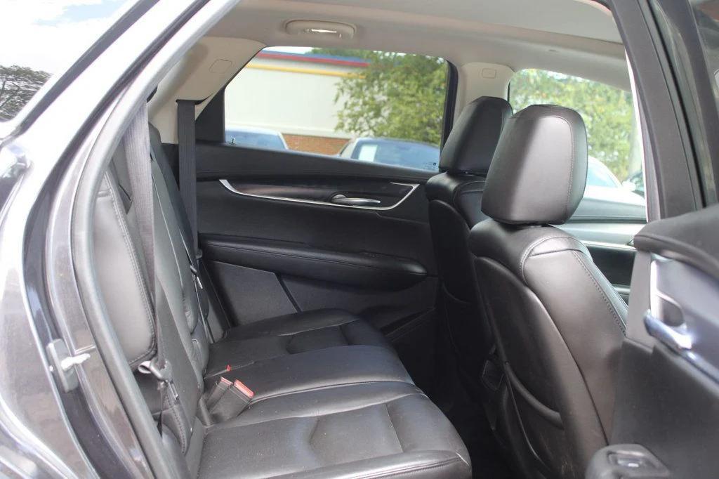 used 2017 Cadillac XT5 car, priced at $9,950