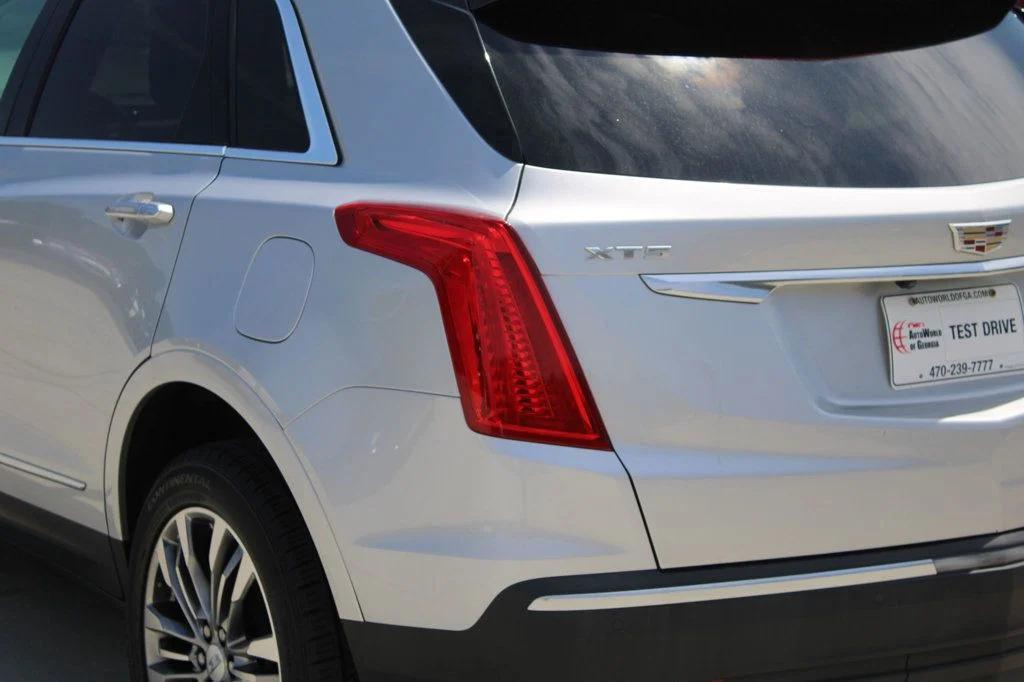 used 2017 Cadillac XT5 car, priced at $10,995