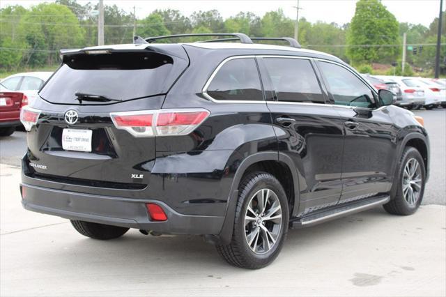 used 2016 Toyota Highlander car, priced at $14,995