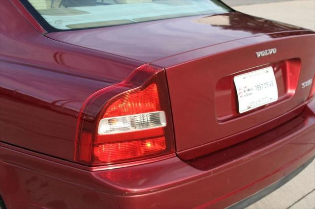 used 2003 Volvo S80 car, priced at $4,895