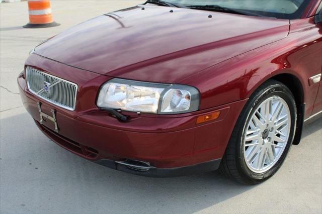 used 2003 Volvo S80 car, priced at $4,595