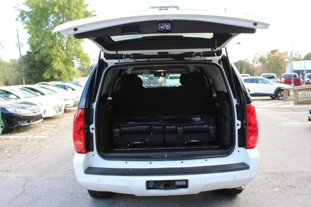 used 2014 GMC Yukon car, priced at $10,795