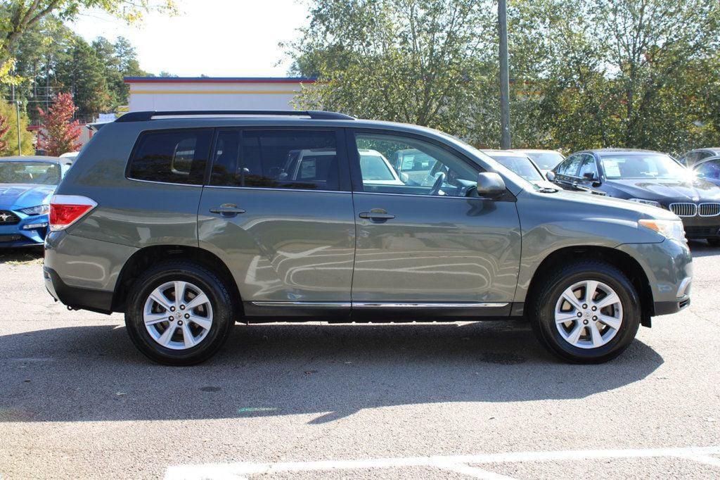 used 2013 Toyota Highlander car, priced at $9,450