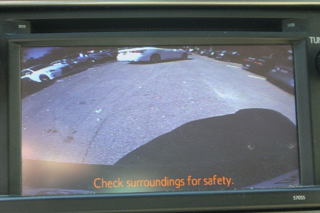 used 2013 Toyota Highlander car, priced at $9,450