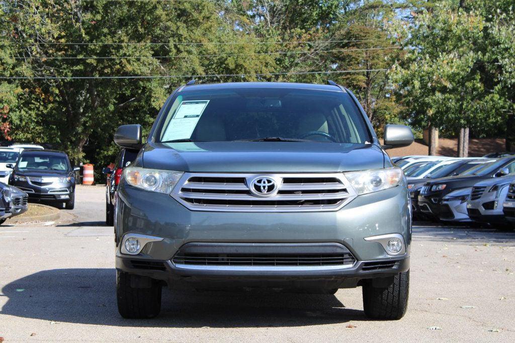 used 2013 Toyota Highlander car, priced at $9,450