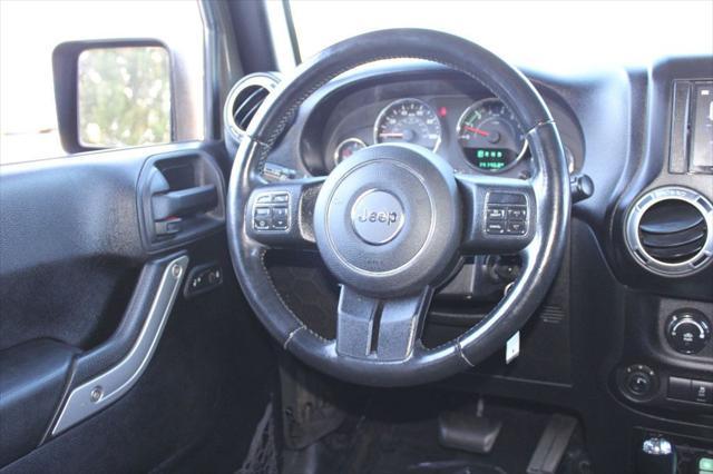 used 2015 Jeep Wrangler Unlimited car, priced at $16,995