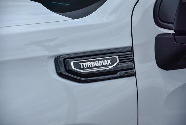 new 2025 GMC Sierra 1500 car, priced at $57,171