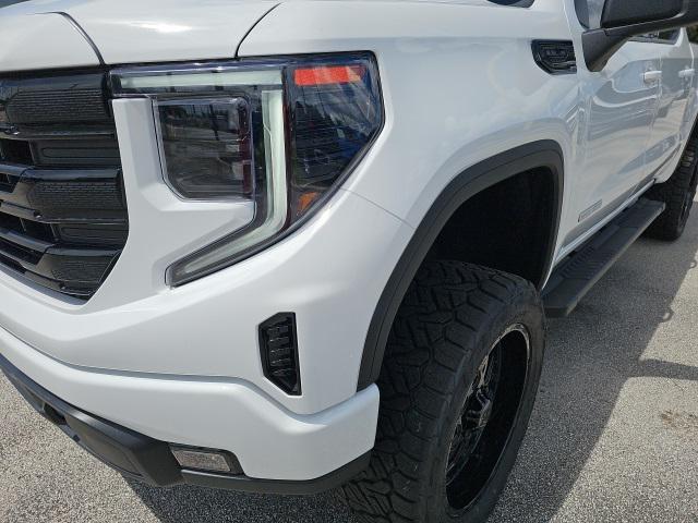 new 2025 GMC Sierra 1500 car, priced at $74,599