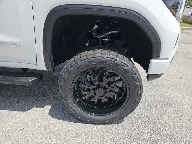new 2025 GMC Sierra 1500 car, priced at $74,599