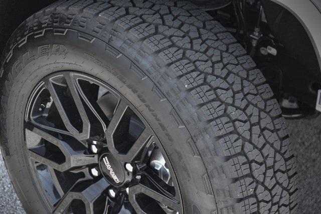new 2025 GMC Sierra 1500 car, priced at $60,930
