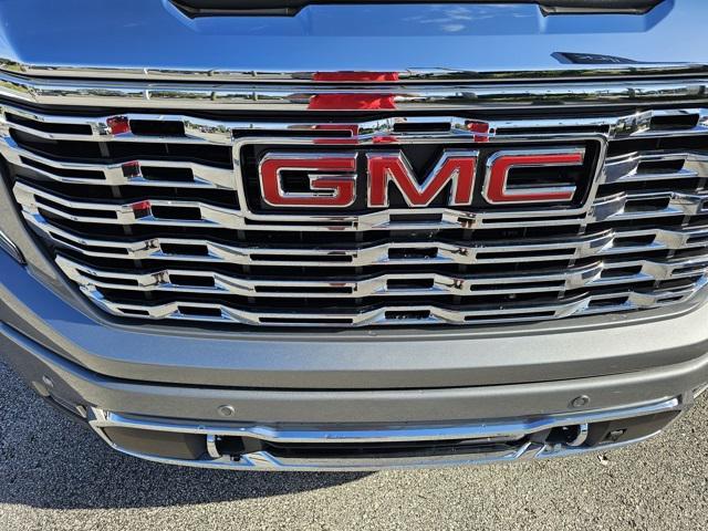 new 2026 GMC Sierra 1500 car, priced at $70,904