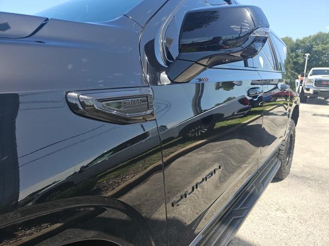 new 2025 GMC Yukon XL car, priced at $84,687