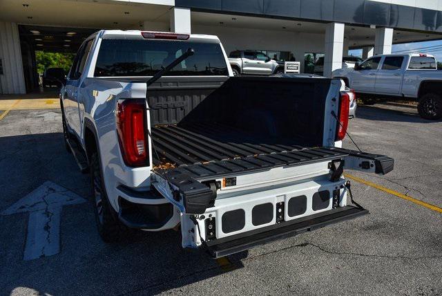 used 2023 GMC Sierra 1500 car, priced at $45,900