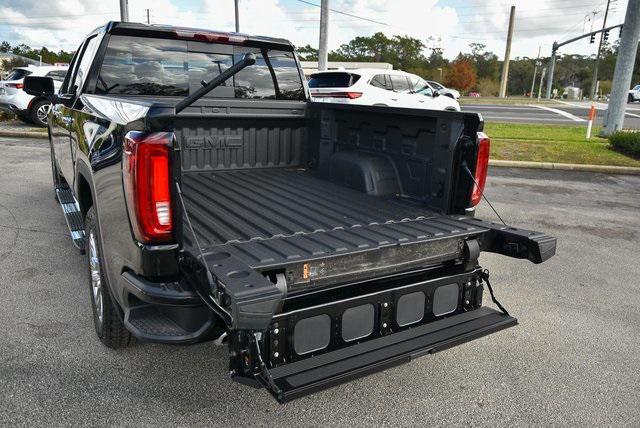 new 2025 GMC Sierra 1500 car, priced at $75,155