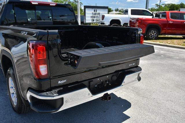 new 2025 GMC Sierra 1500 car, priced at $57,555