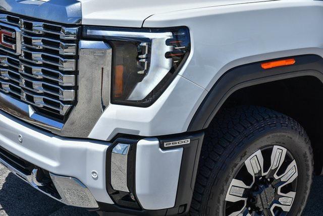 new 2025 GMC Sierra 2500 car, priced at $89,260