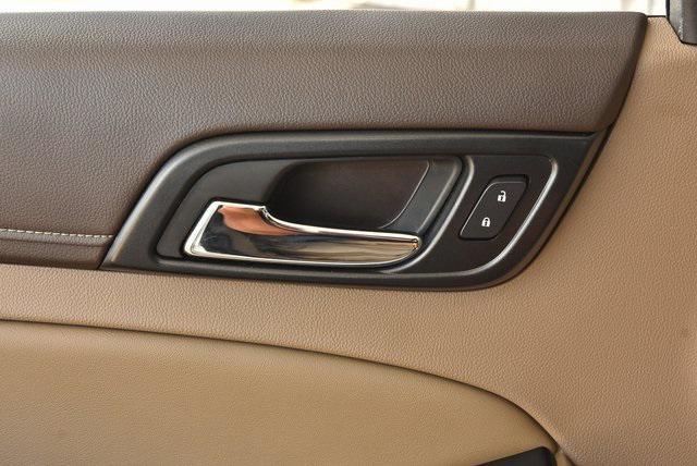 used 2019 GMC Yukon XL car, priced at $23,986