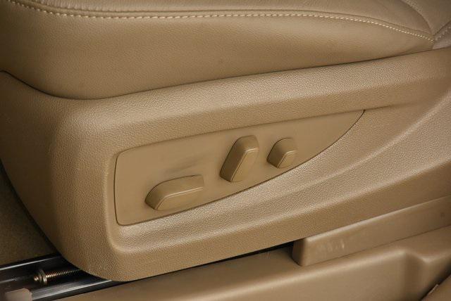 used 2019 GMC Yukon XL car, priced at $23,986