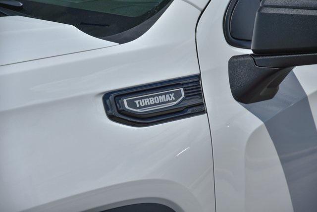 new 2026 GMC Sierra 1500 car, priced at $44,353