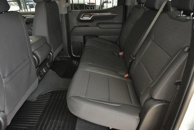 new 2025 GMC Sierra 1500 car, priced at $51,621